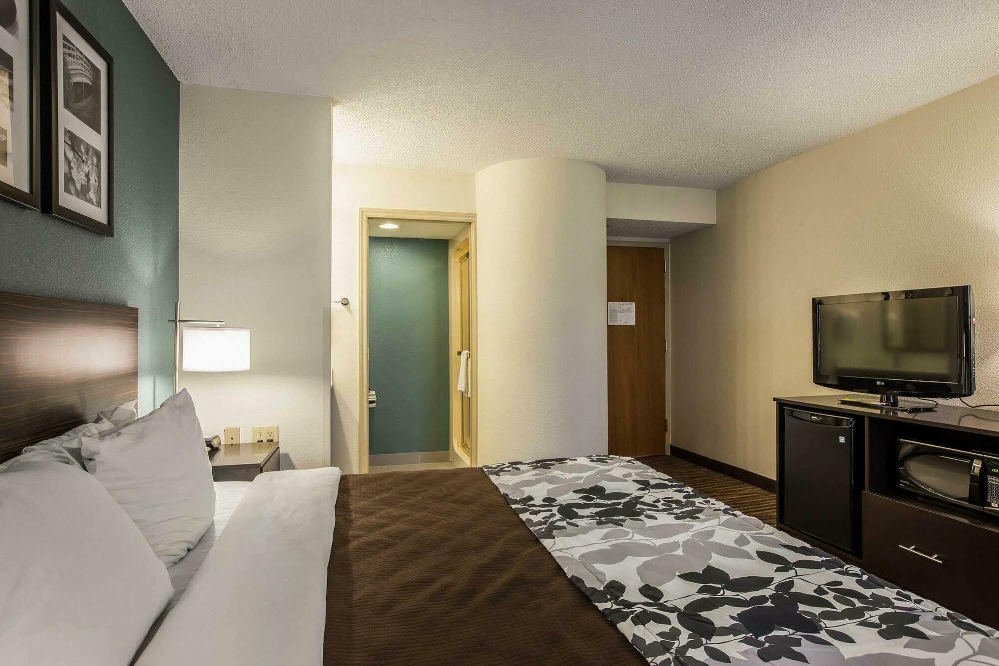 Sleep Inn Greensboro Airport Exteriér fotografie